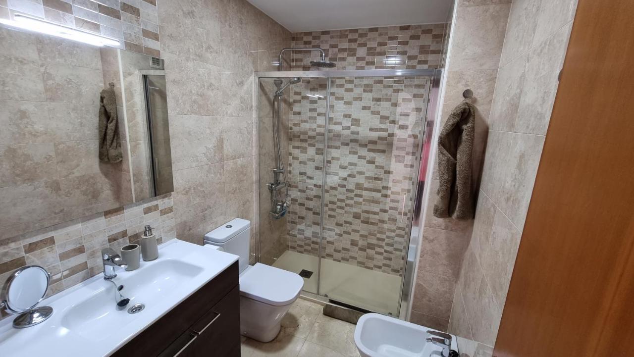 Atico Con Terraza Y 2 Habitaciones En Casco Antiguo Benidorm Buitenkant foto